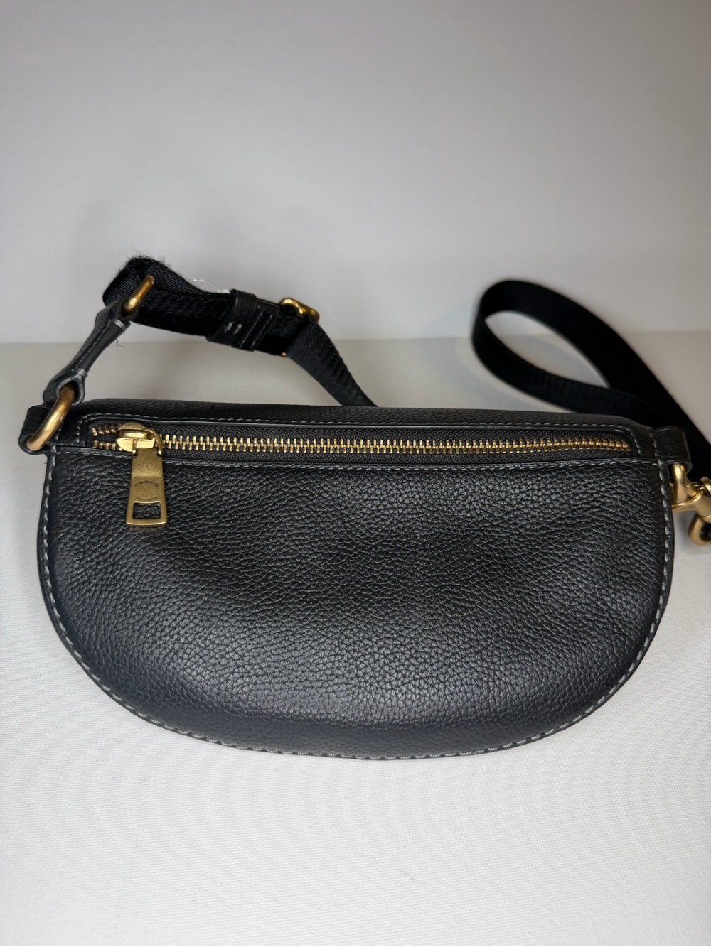 Coach Black Pebbled Leather Crossbody Belt Bag with Gold Hardware - Picture 4 of 4